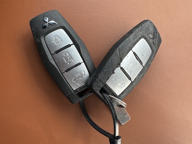 アウトランダー(三菱)中古車 28