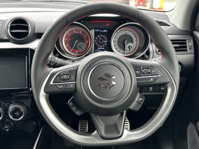 スイフトスポーツ(スズキ)登録済未使用車 内外装写真