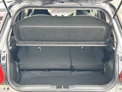 スイフトスポーツ(スズキ)登録済未使用車 内外装写真他1