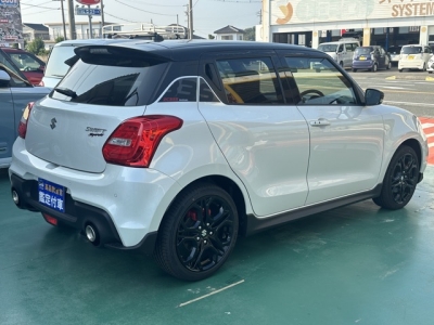 スイフトスポーツ(スズキ)登録済未使用車 内外装写真他2