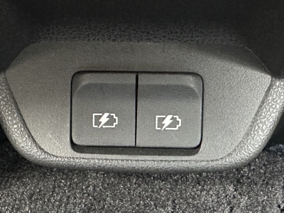 リーフ(ニッサン)中古車 内外装写真他