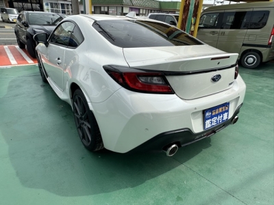 BRZ(スバル)中古車 後方