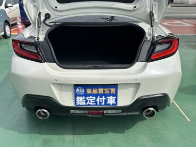 BRZ(スバル)中古車 内外装写真