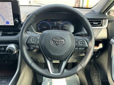 ＲＡＶ４(トヨタ)中古車 内外装写真