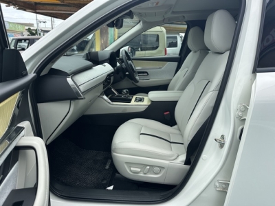 CX-60(マツダ)ディーラ-試乗車 前席内装