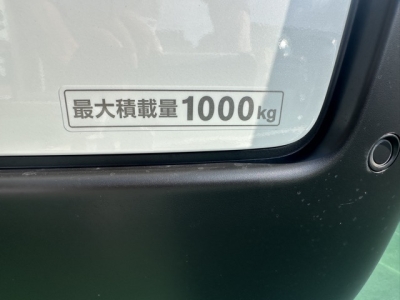 キャラバン(ニッサン)登録済未使用車 内外装写真他２