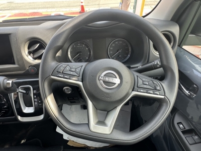 キャラバン(ニッサン)登録済未使用車 内外装写真他１