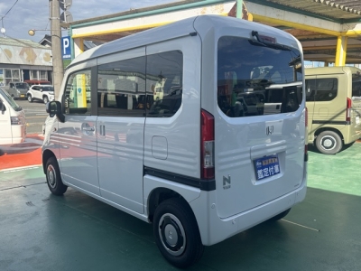 N-VAN(ホンダ)届出済未使用車 後方