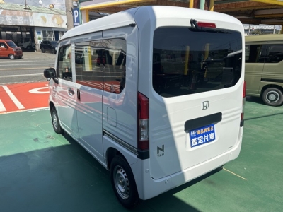 N-VAN(ホンダ)届出済未使用車 後方