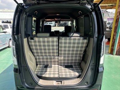 N-BOX(ホンダ)届出済未使用車 内外装写真他２