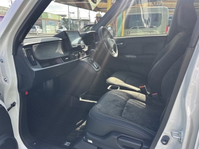 N-ONE(ホンダ)中古車 前席内装