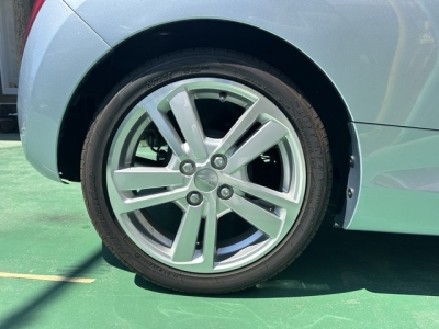 コペン(ダイハツ)中古車 後席から見た前席