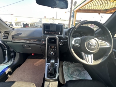 コペン(ダイハツ)中古車 後席内装