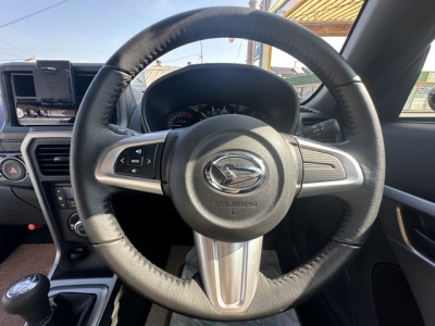 コペン(ダイハツ)中古車 後席から見た前席