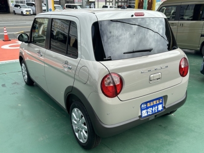 ラパン(スズキ)届出済未使用車 後方