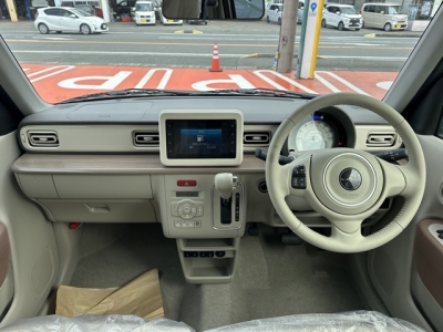 ラパン(スズキ)届出済未使用車 内外装写真