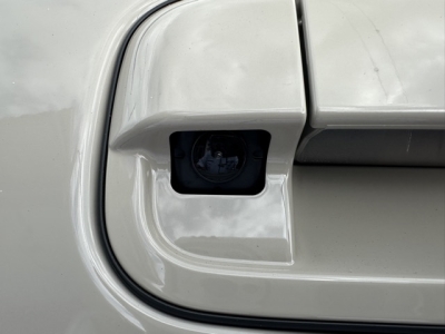 ラパン(スズキ)届出済未使用車 内外装写真他１