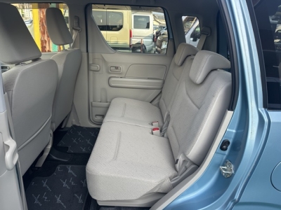 ワゴンR(スズキ)中古車 後席内装