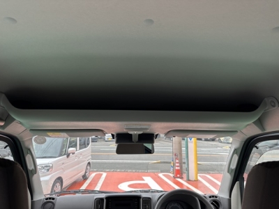 エブリイバンのOEM(スズキ)中古車 内外装写真他