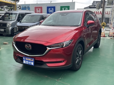 CX-5(マツダ)中古車 前方