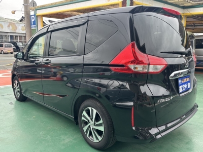 フリード＋(ホンダ)レンタＵＰ 後方