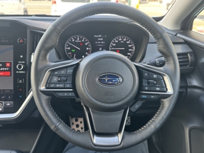 クロストレック(スバル)中古車 内外装写真