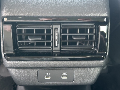 アコード(ホンダ)中古車 内外装写真他