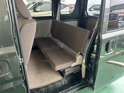 NV１００クリッパー(ニッサン)中古車 後席内装
