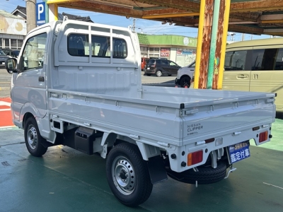 キャリイトラックのOEM(スズキ)届出済未使用車 後方