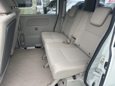NV100クリッパーリオ(ニッサン)中古車 後席から見た前席