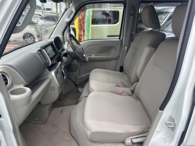 エブリイワゴンのＯＥＭ(スズキ)中古車 前席内装