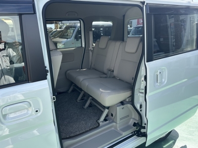 NV100クリッパーリオ(ニッサン)中古車 後席から見た前席