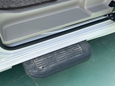 エブリイワゴンのＯＥＭ(スズキ)中古車 後席内装