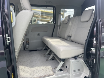 スクラムワゴン(マツダ)中古車 後席から見た前席