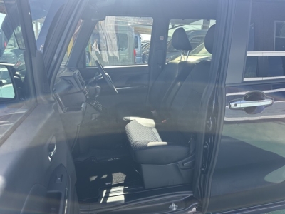 タントカスタム(ダイハツ)中古車 前席内装