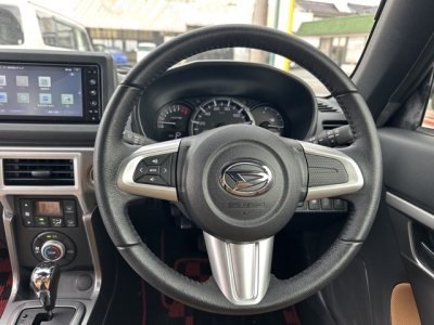 コペン(ダイハツ)中古車 後席から見た前席