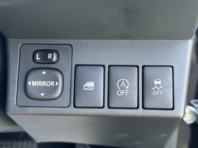 コペン(ダイハツ)届出済未使用車 内外装写真他２