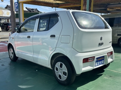 アルト(スズキ)中古車 後方