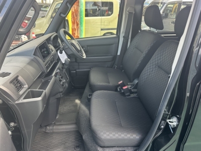 ハイゼットカーゴ(ダイハツ)ディーラ-試乗車 前席内装