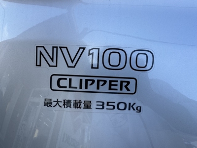 NV１００クリッパー(ニッサン)中古車 内外装写真他１