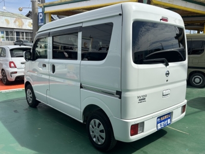 NV１００クリッパー(ニッサン)中古車 後方