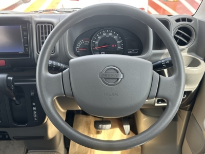 NV１００クリッパー(ニッサン)中古車 内外装写真
