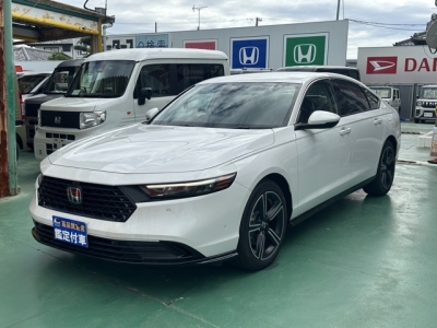 アコード(ホンダ)登録済未使用車 前方