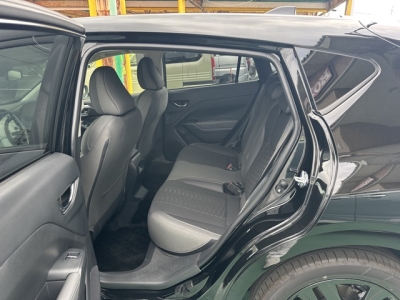 インプレッサ(スバル)中古車 後席内装