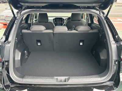 インプレッサ(スバル)中古車 内外装写真他