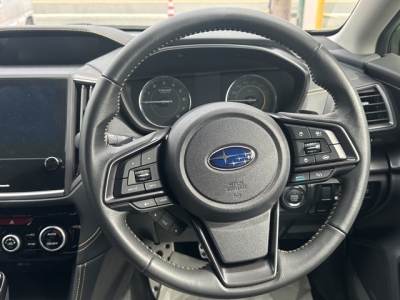XV(スバル)中古車 内外装写真