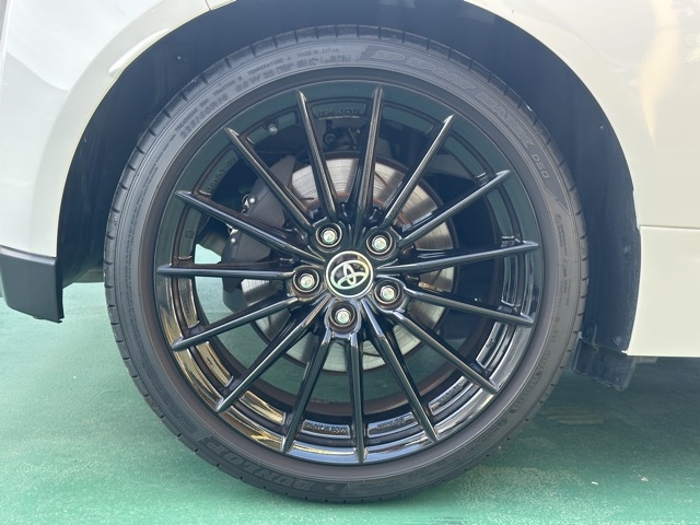 GRヤリス(トヨタ)中古車 10