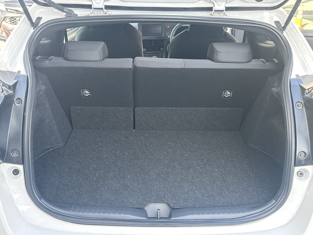 GRヤリス(トヨタ)中古車 7