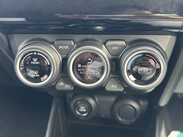 スイフト(スズキ)中古車 14