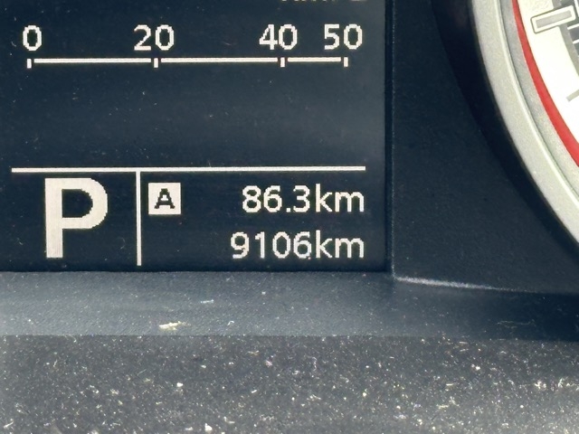 スイフト(スズキ)中古車 18